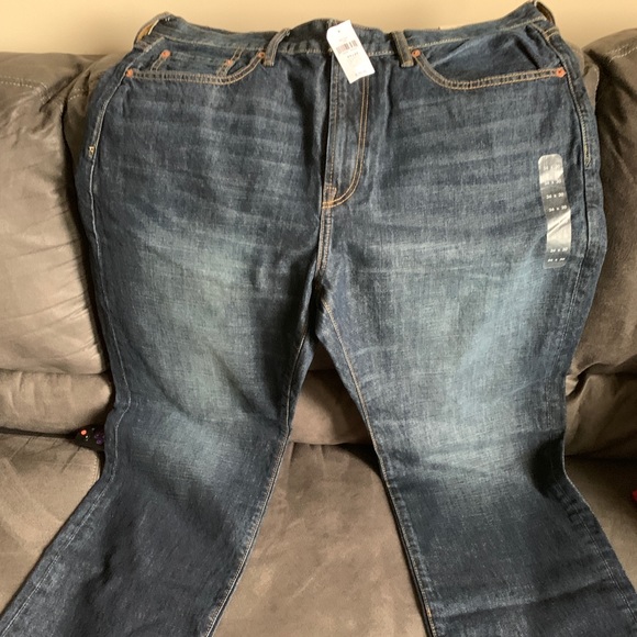 NWT- Gap Relaxed Jeans - Picture 1 of 5